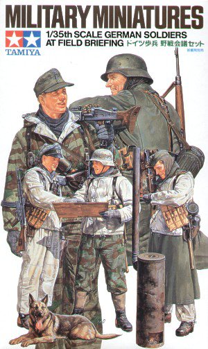 German Soldiers at Briefing (Tamiya 1:35)