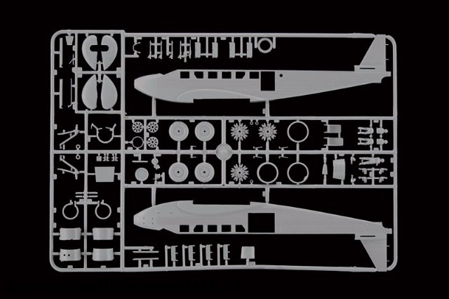 JUNKERS JU-52 3-m TANTE JU (Italeri 1:72)