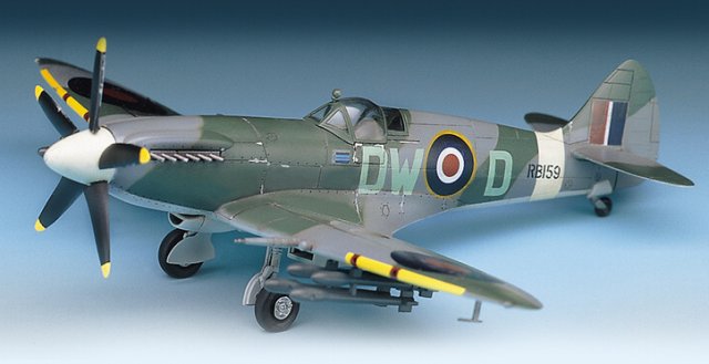 Spitfire Mk.XIVc (Academy 1:72)