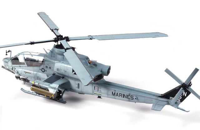 USMC AH-1Z Shark Mouth (Academy 1:35)