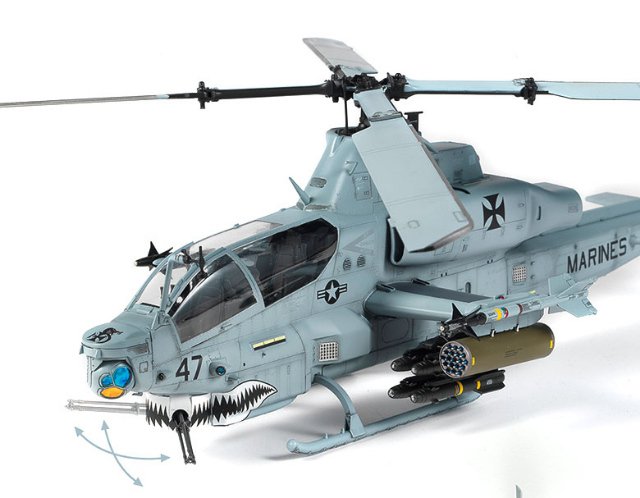 USMC AH-1Z Shark Mouth (Academy 1:35)
