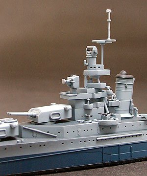 Tamiya Model lodi 31804 - U.S. Navy CA-35 Indianapolis (Tamiya 1:700)