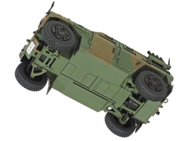 JGSDF Light Armored Vehicle (Tamiya 1:48)
