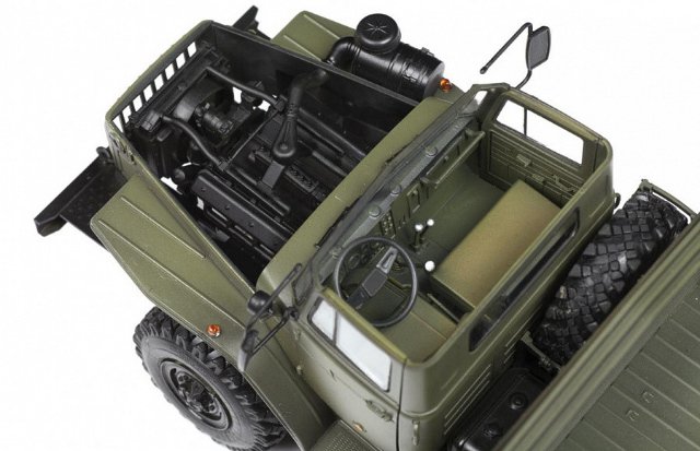 RUSSIAN ARMY TRUCK URAL4320 (Zvezda 1:35)