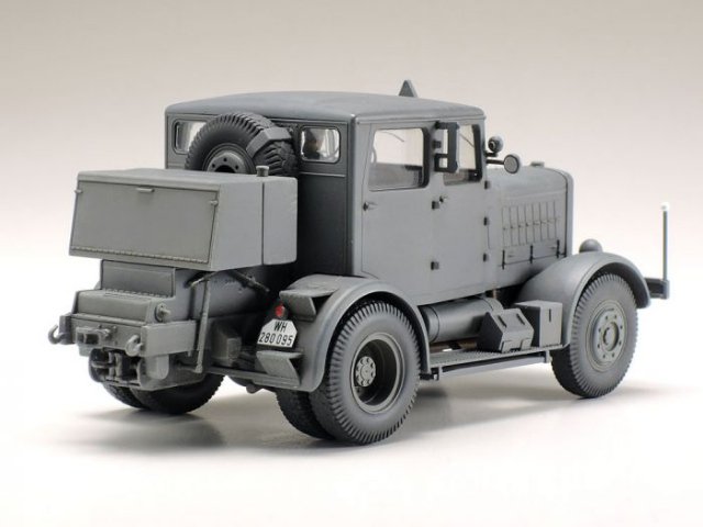 Heavy Tractor SS-100 (Tamiya 1:48)