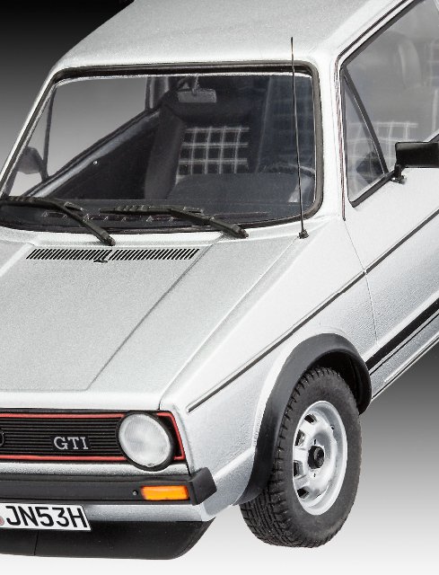 67072 - VW Golf 1 GTI (Revell 1:24)