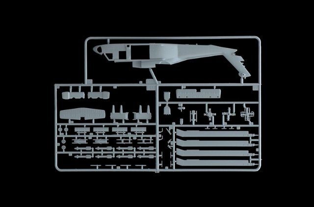 Vrtulník UH-60-MH-60 BLACK HAWK NIGHT RAID (Italeri 1:72)