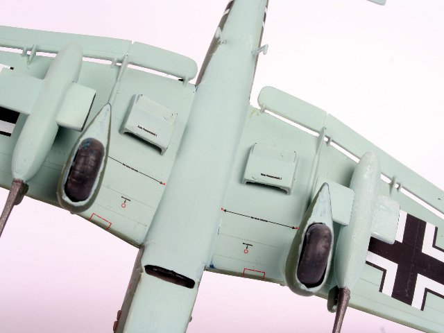 04692 - Junkers Ju 87 G-D Tank Buster (Revell 1:72)
