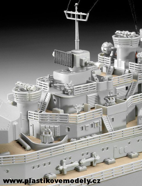 05040 - Battleship BISMARCK (Revell 1:350)