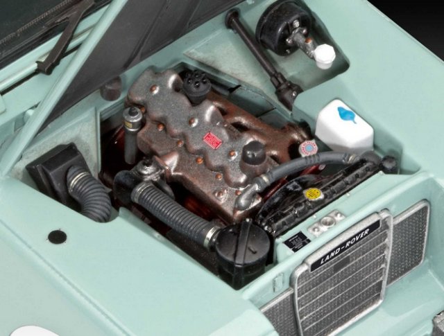Land Rover Series III (Revell 1:24) 