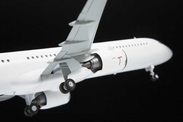 Airbus A-321NEO (Zvezda 1:144)