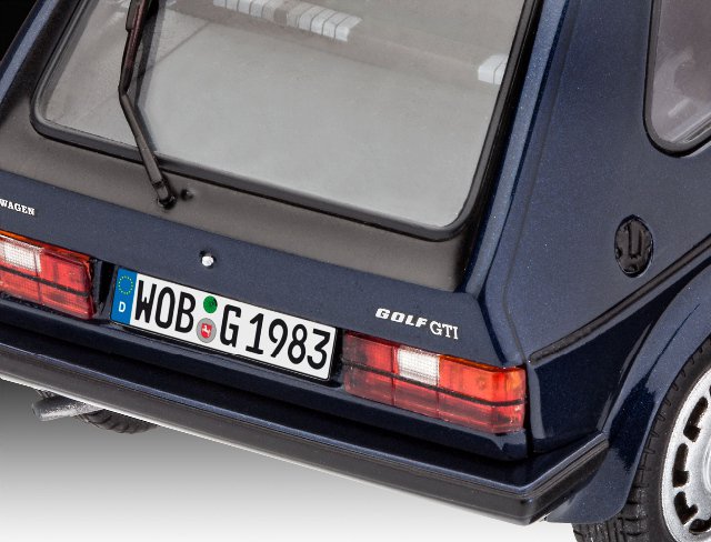 35 Years VW Golf 1 GTi Pirelli (Revell 1:24)