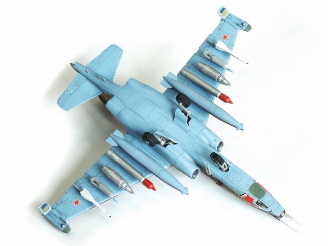 Letadlo SU-25 (Zvezda 1:72)