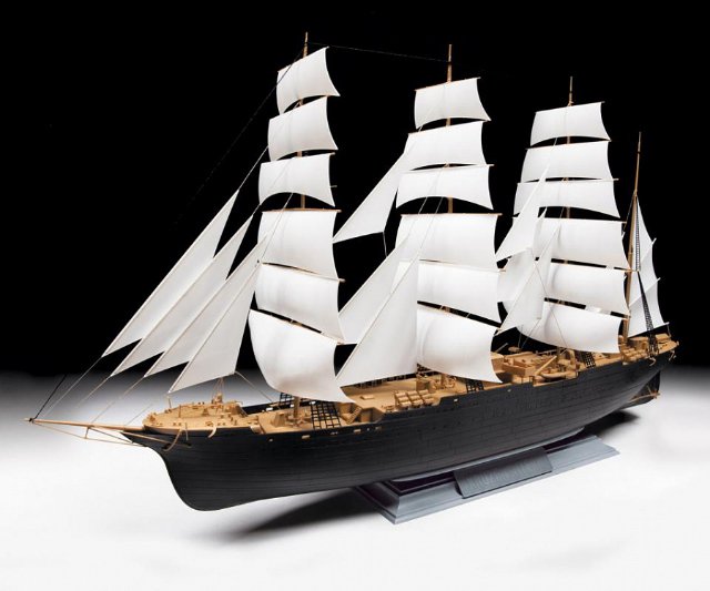 Loď "Kruzenshtern" Sailingship (Zvezda 1:200)