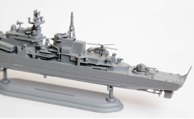 Russian Destroyer Sovremenny (Zvezda 1:700)