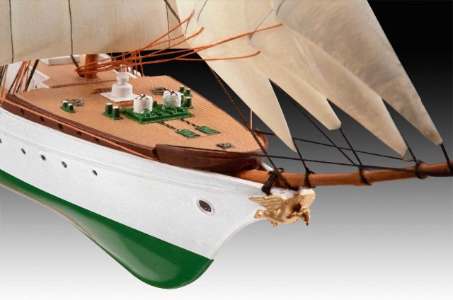 Loď Gorch Fock (Revell 1:350)