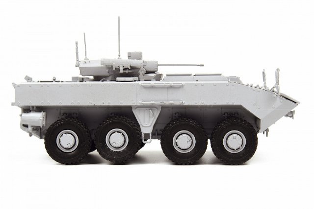 BMP Bumerang 8x8 APC (Zvezda 1:72)