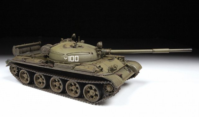 Tank T-62 Soviet Main Battle Tank (Zvezda 1:35)