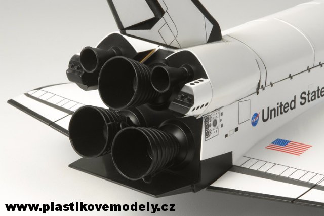Space Shuttle Atlantis (Tamiya 1:100) > 1:100