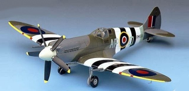 Spitfire Mk.XIV (Academy 1:48)