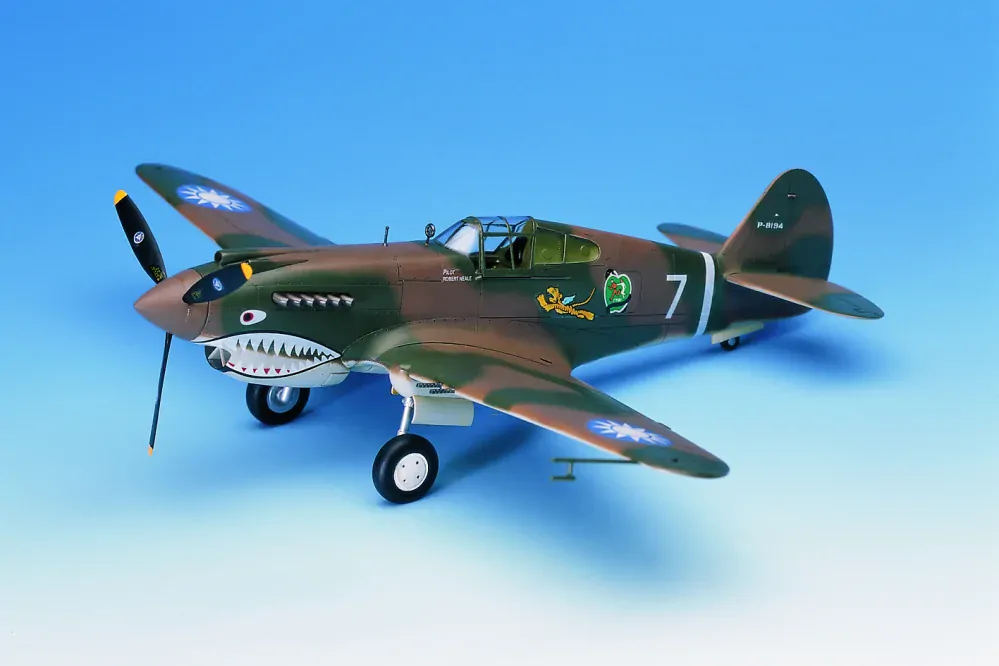 P-40C Tomahawk (Academy 1:48)