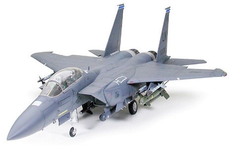 Boeing F-15E Strike Eagle w/Bunker Buster
