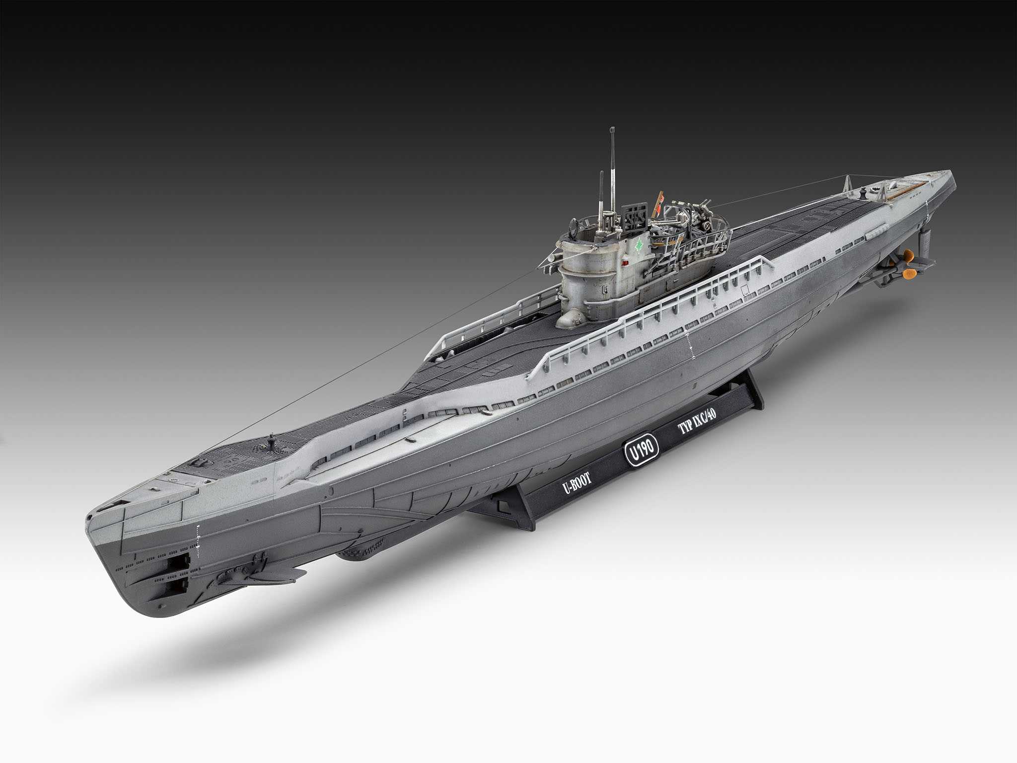 German Submarine Type IX C/40 (U190) (1:144)