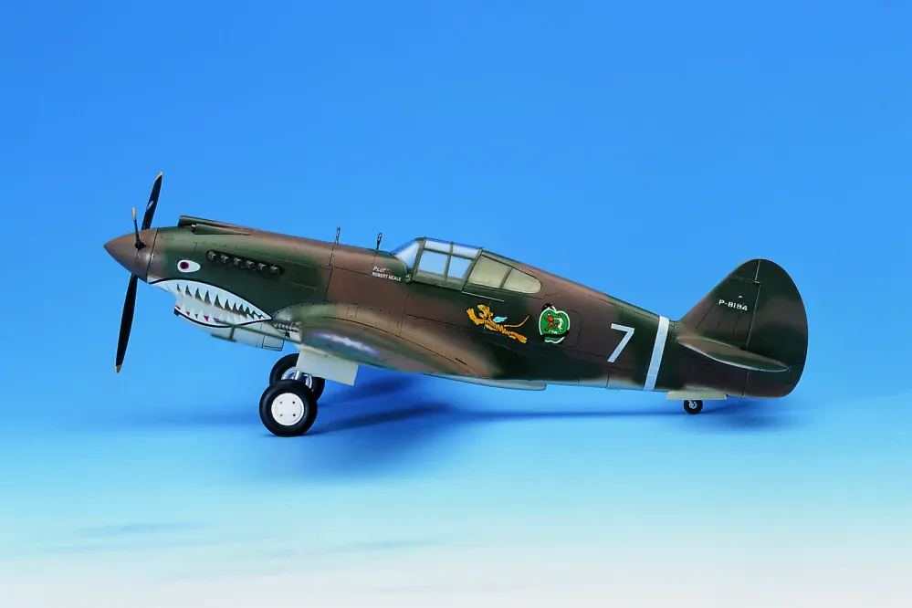 P-40C Tomahawk (Academy 1:48)