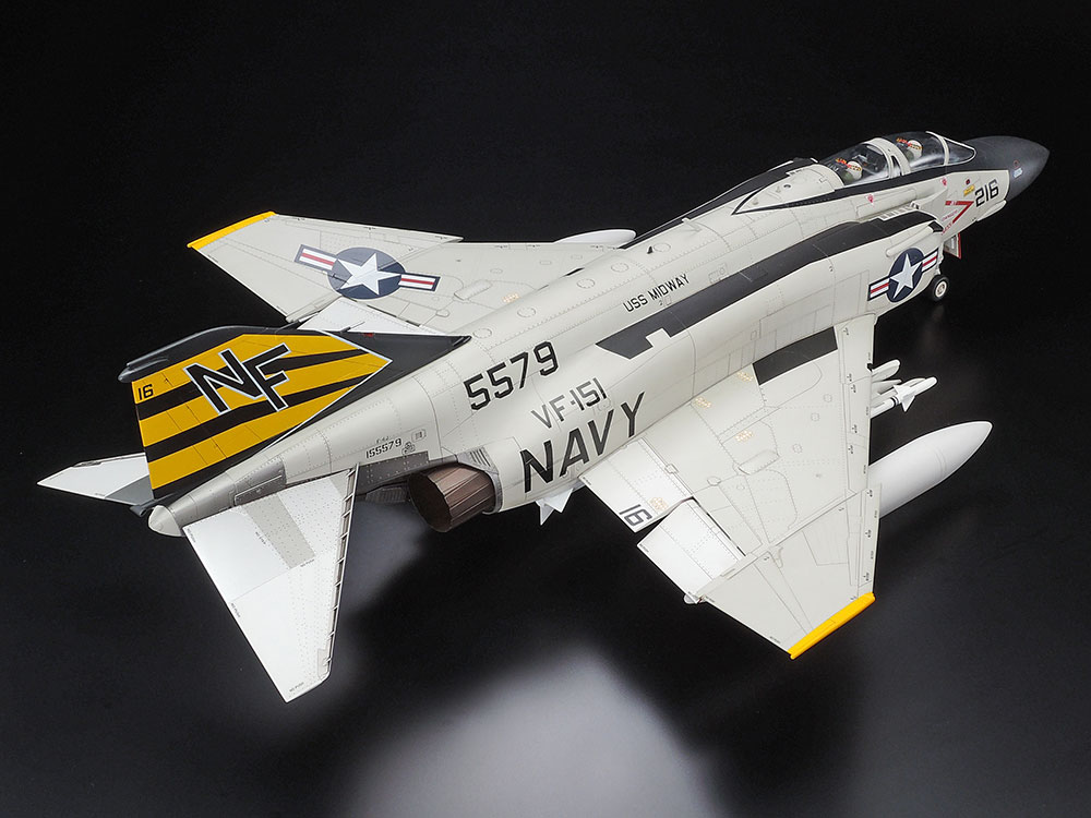 McDonnell Douglas F-4J Phantom II (Tamiya 1:32)