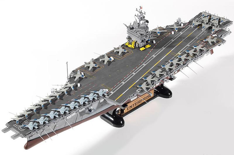 Letadlová loď USS Enterprise CVN-65 (Academy 1:600)