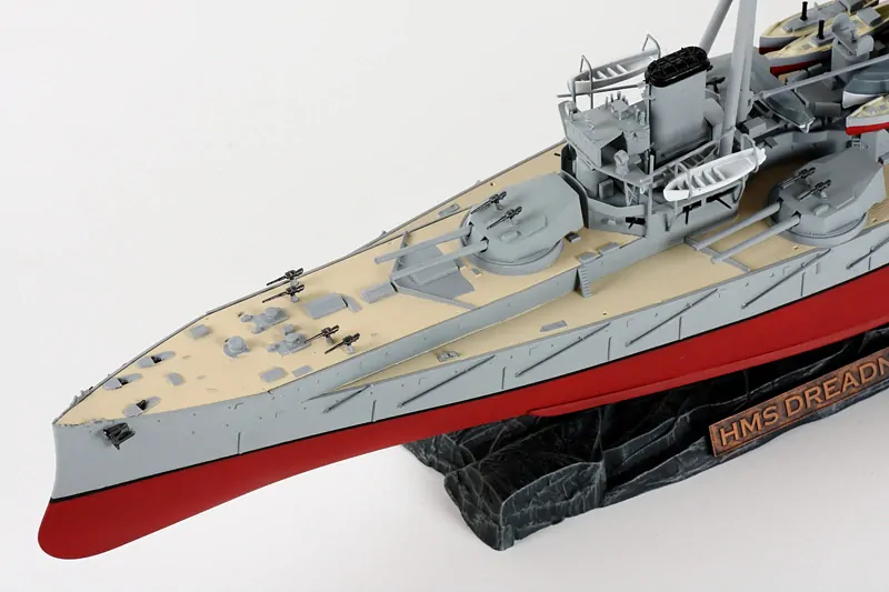 Battleship "Dreadnought" (Zvezda 1:350)