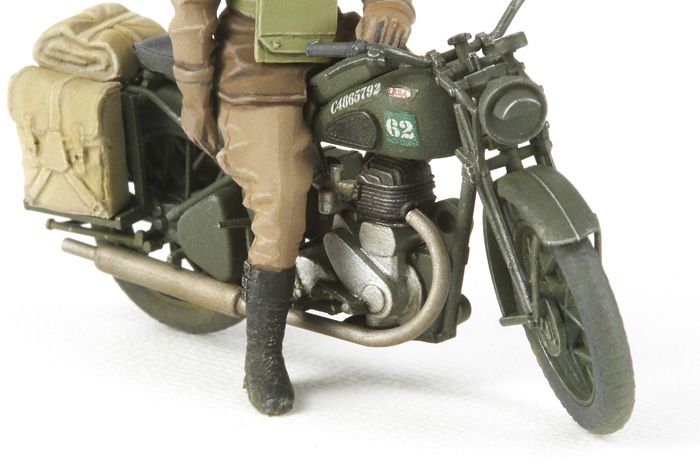 BSA M20 Vojenská policie(Tamiya 1:35)