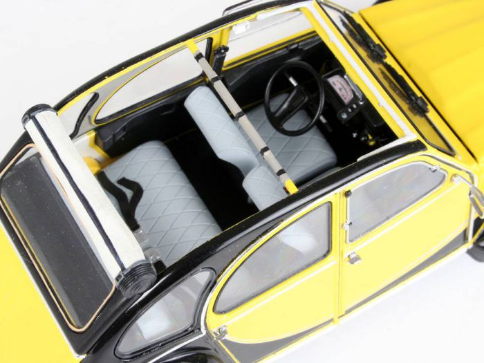 07095 - Citroën 2CV (Revell 1:24)