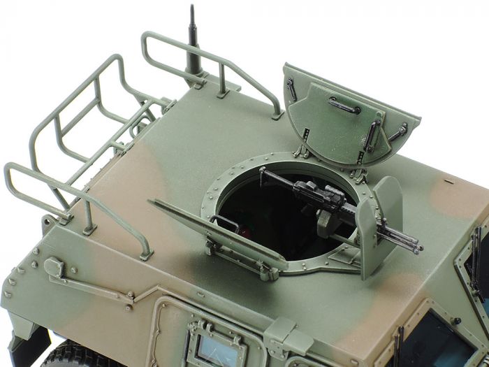 JGSDF Light Armored Vehicle (Tamiya 1:35)
