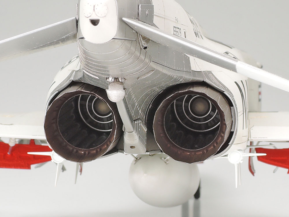 McDonnell Douglas F-4J Phantom II (Tamiya 1:32)