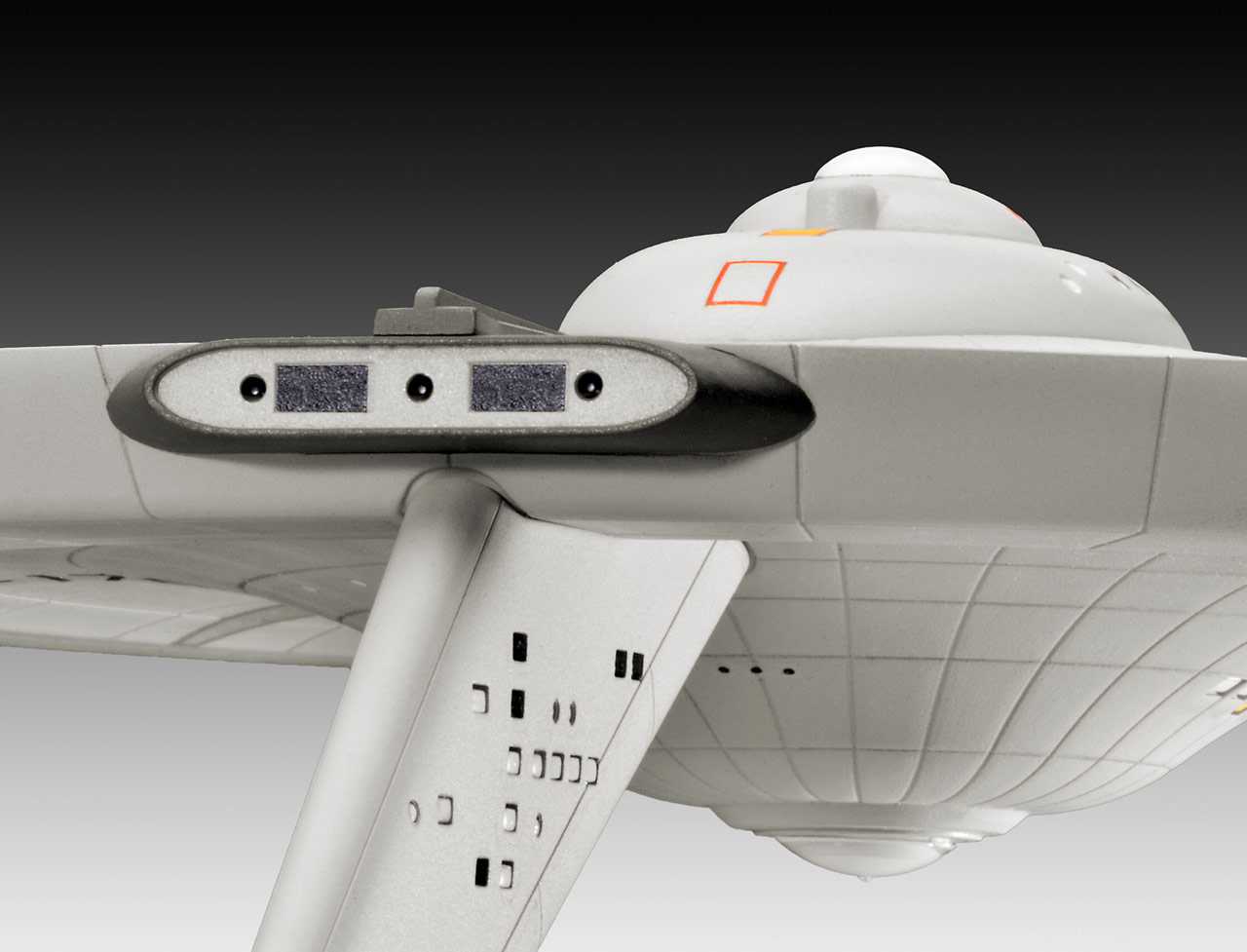 Star Trek U.S.S. Enterprise NCC-1701 (TOS) (Revell 1:600)
