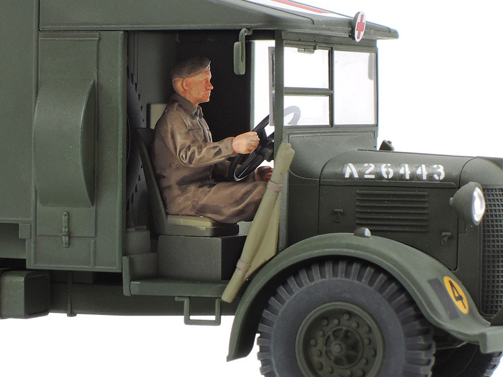 British 2t 4x2 Ambulance (Tamiya 1:48)