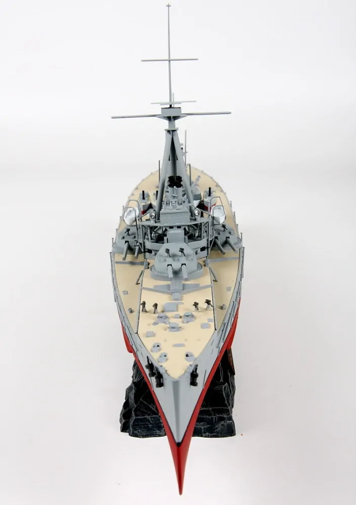 Battleship "Dreadnought" (Zvezda 1:350)