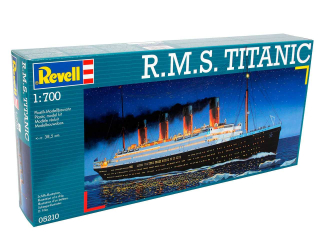 05210 - R.M.S. TITANIC (Revell 1:700)